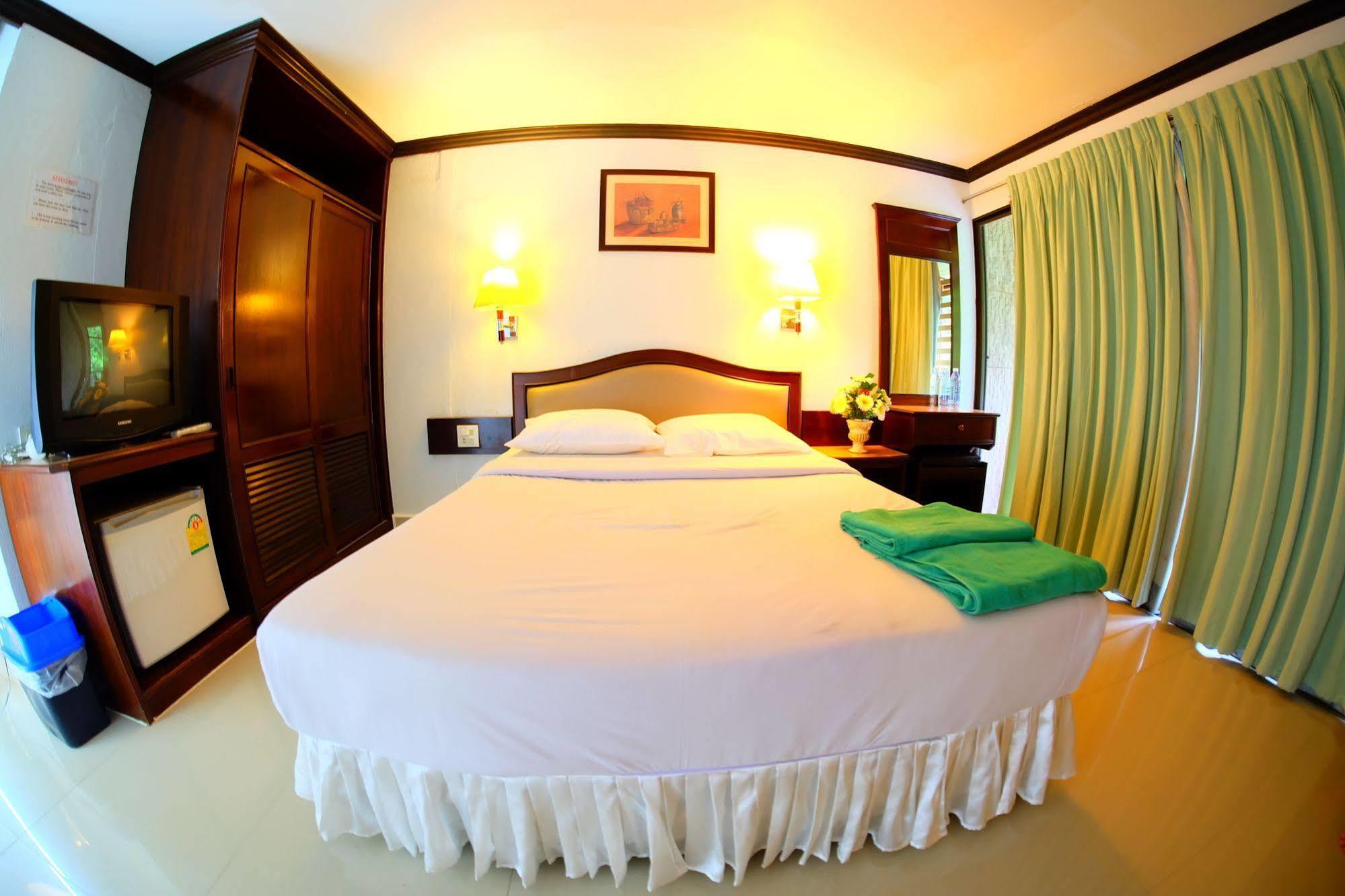 Отель P.K. Mansion Ao Nang Экстерьер фото