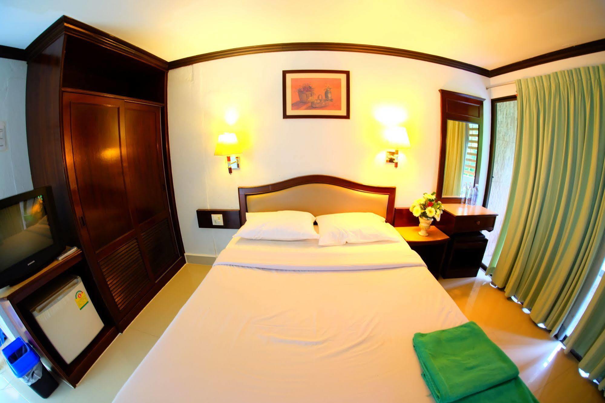Отель P.K. Mansion Ao Nang Экстерьер фото